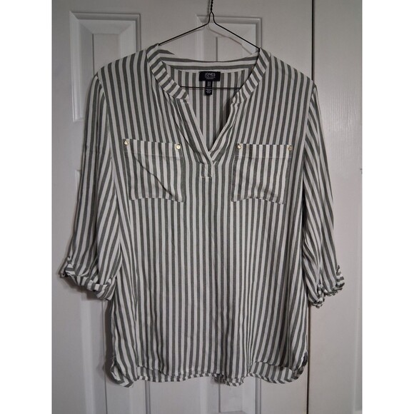 Women's Jones New York Signature Green Stripe 3/4 Roll Tab Sleeve Blouse Size M - Picture 1 of 6